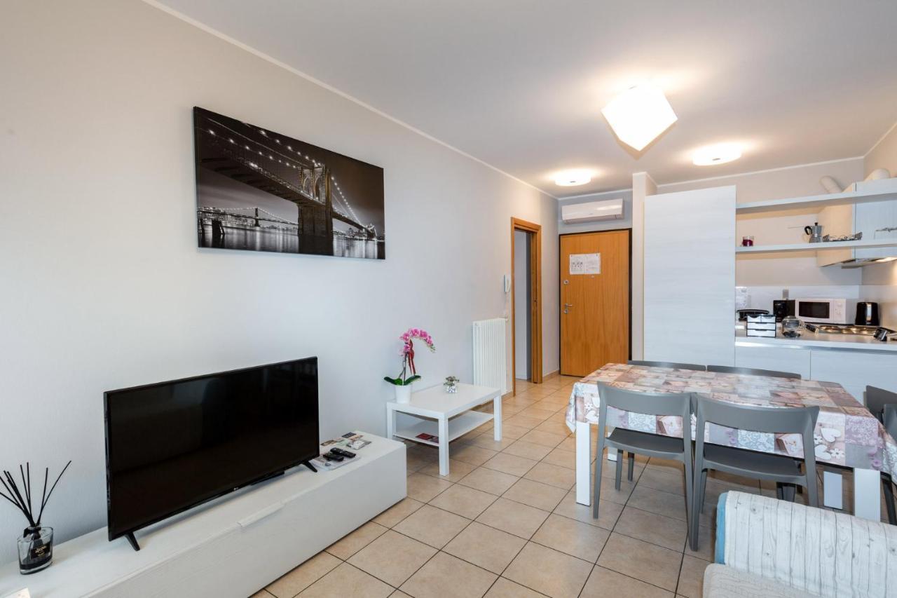 Appartamento Atlantis Sirmione Exterior foto