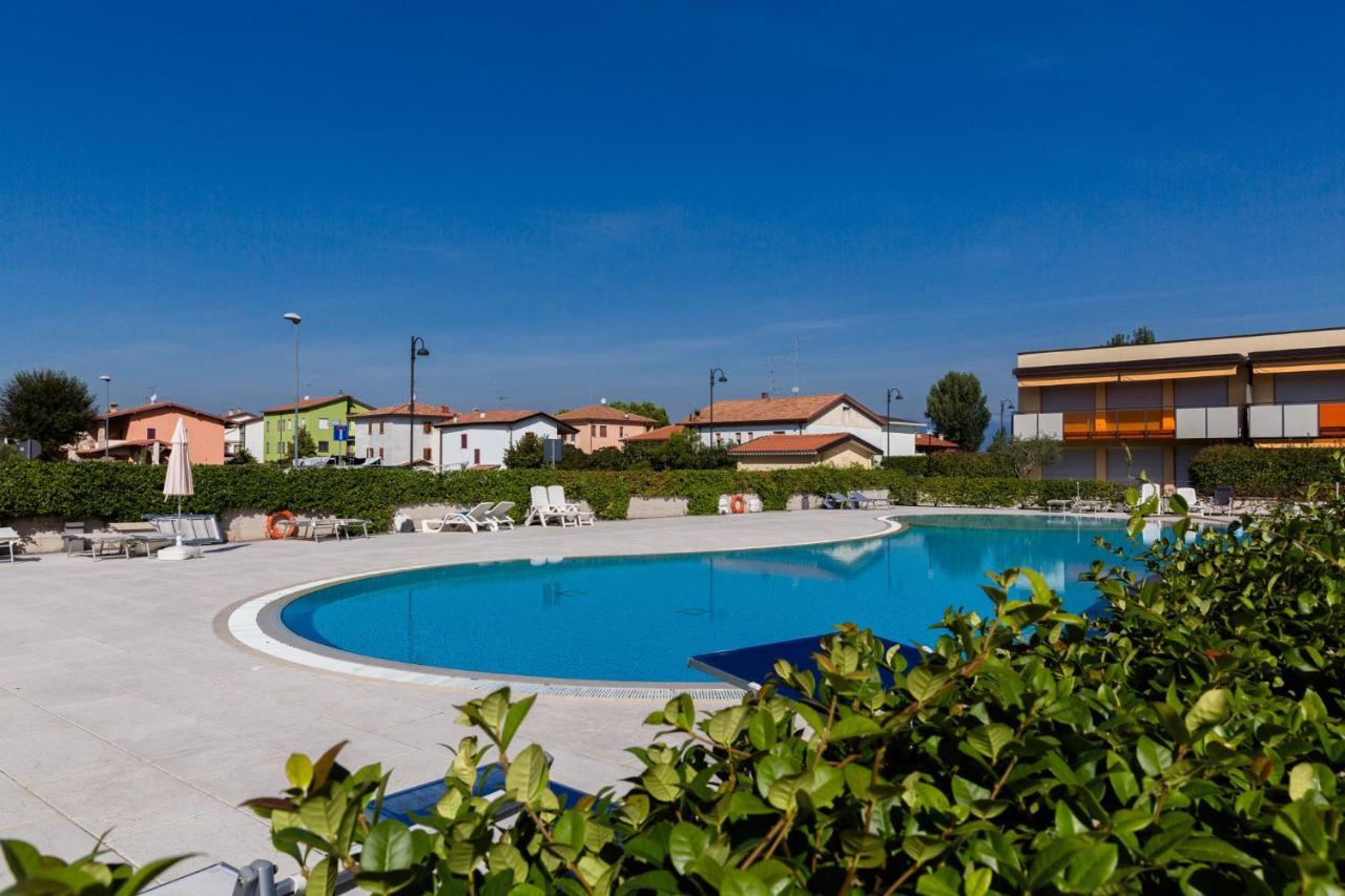 Appartamento Atlantis Sirmione Exterior foto